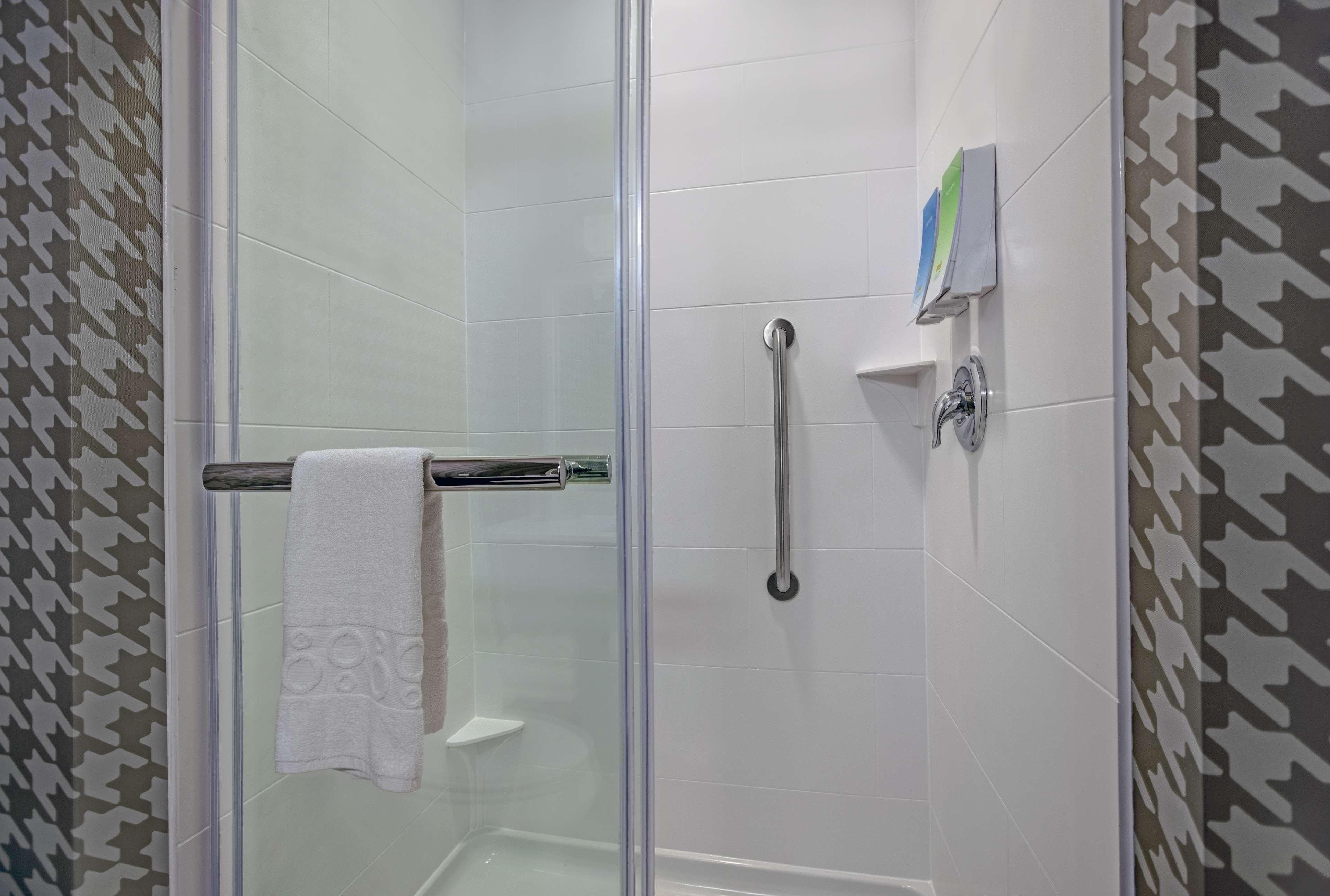 Home2 Suites By Hilton Richmond Dış mekan fotoğraf