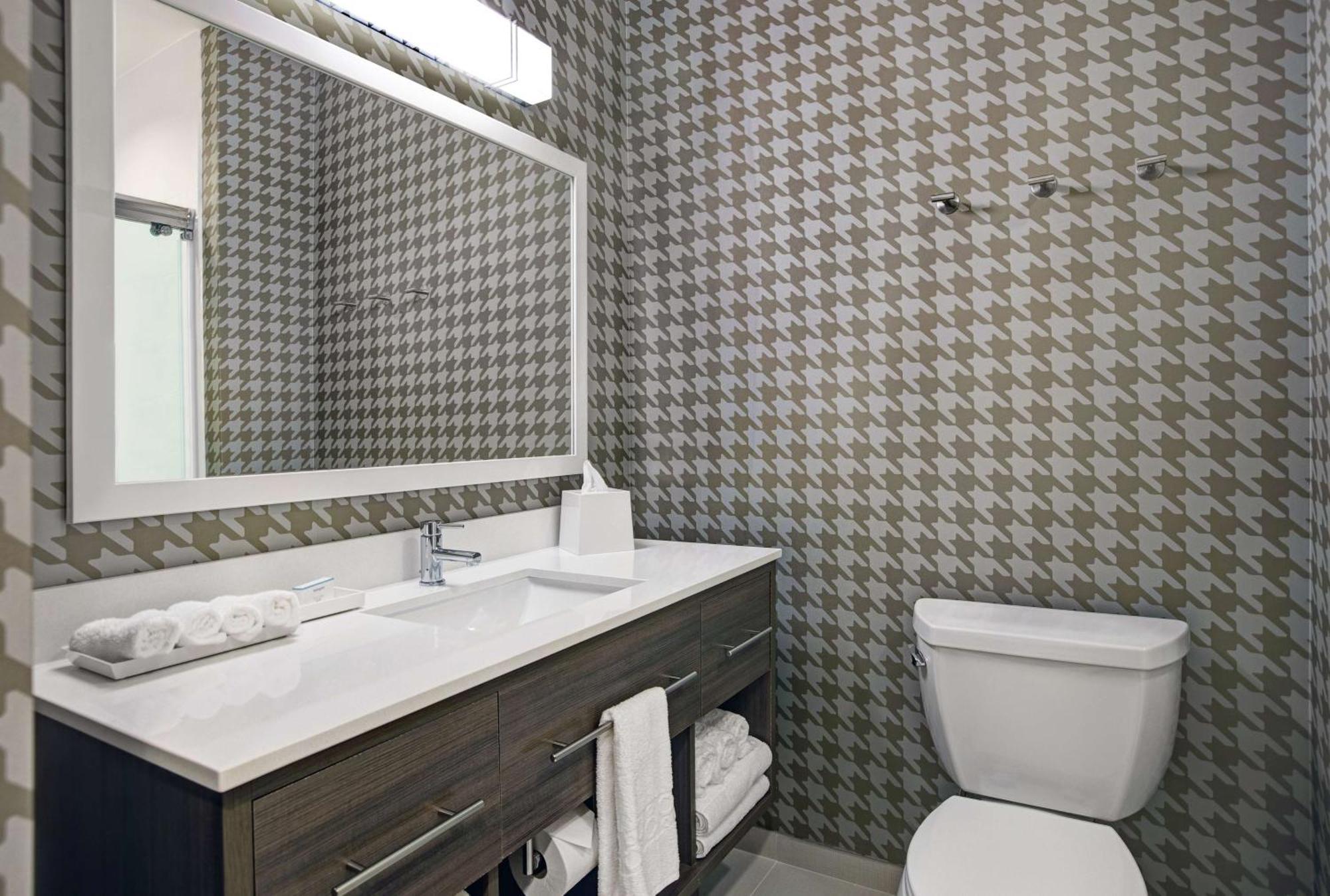 Home2 Suites By Hilton Richmond Dış mekan fotoğraf